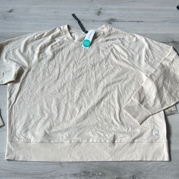 Vuori Long Sleeve Halo Crewneck Sweatshirt Off White XL NWT - Picture 4 of 5